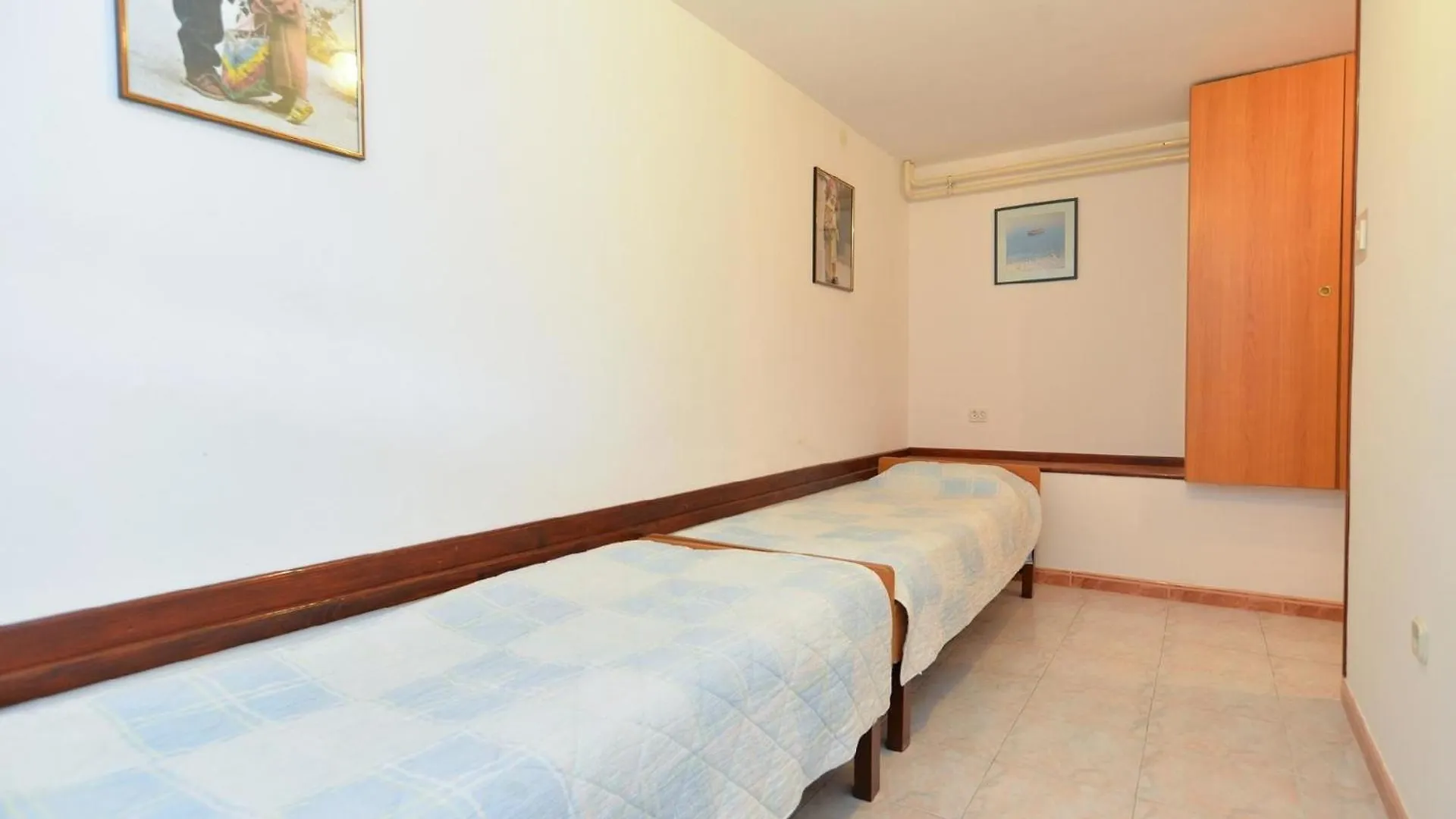 Apartment Ferienwohnung Fuer 4 Personen Ca 50 Qm In Fazana, Istrien Istrische Riviera